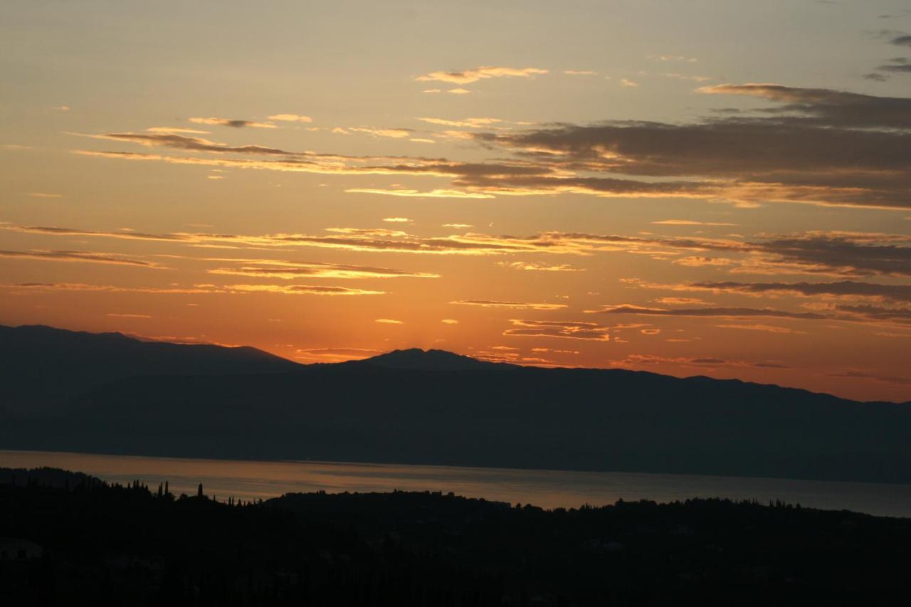 Corfu Quality Suite, Tranquility, Mountain & Sea Views Agios Gordios  Exterior photo